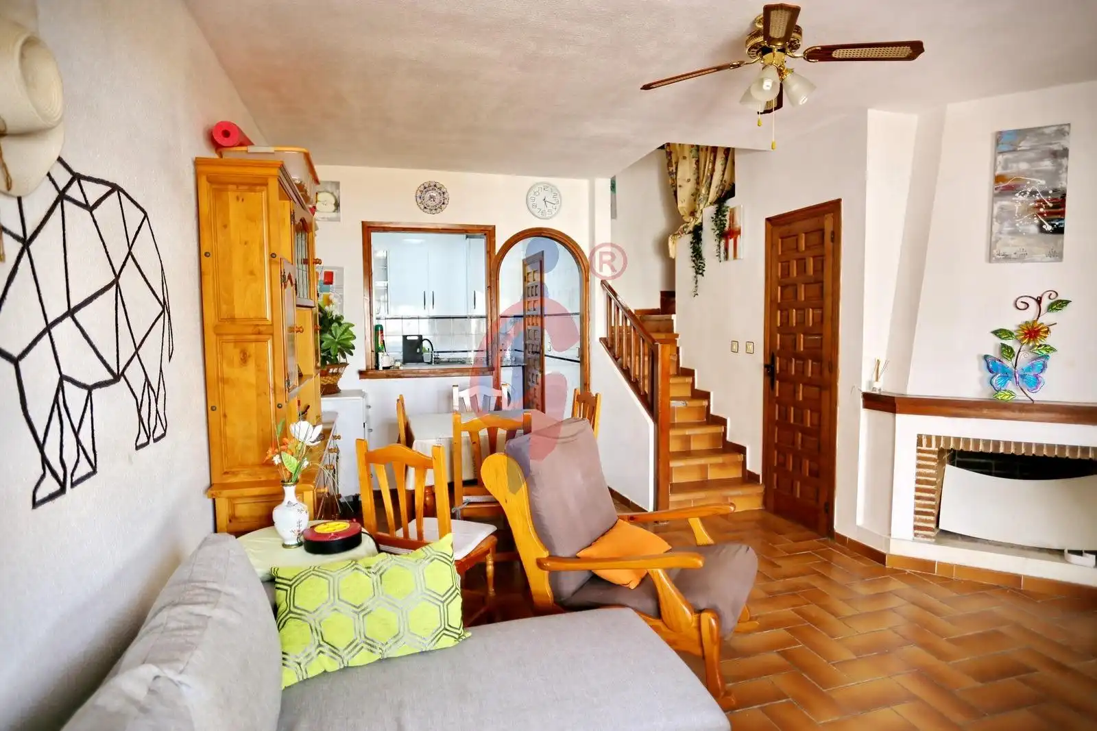 Sala d'estar de Casa adosada en venda en Torrevieja amb Aire condicionat, Calefacció i Terrassa