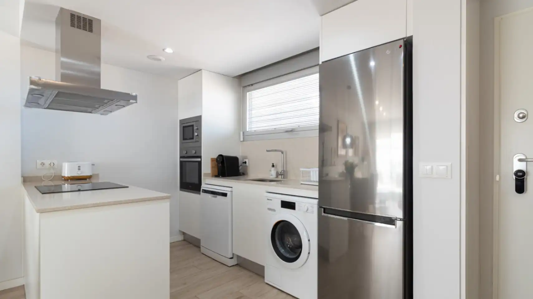 Cocina de Ático en venta en Dénia con Aire acondicionado, Calefacción y Jardín privado