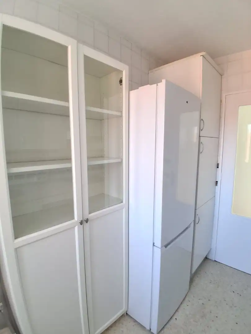 Küche von Wohnung zur Miete in Sevilla mit Klimaanlage, Terrasse und Waschmaschine