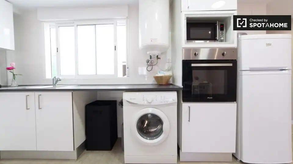 Habitación en El Cabanyal - El Canyamelar