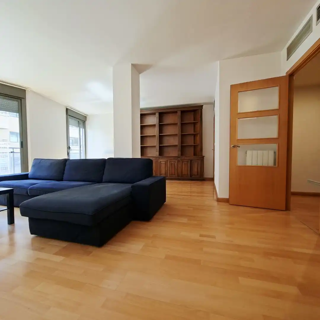 Flat with pool for sale in Miralbueno, imagen 3