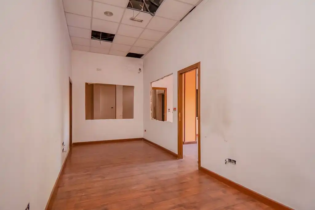 Commercial properties for sale in Calle Gallego, Puente Tocinos