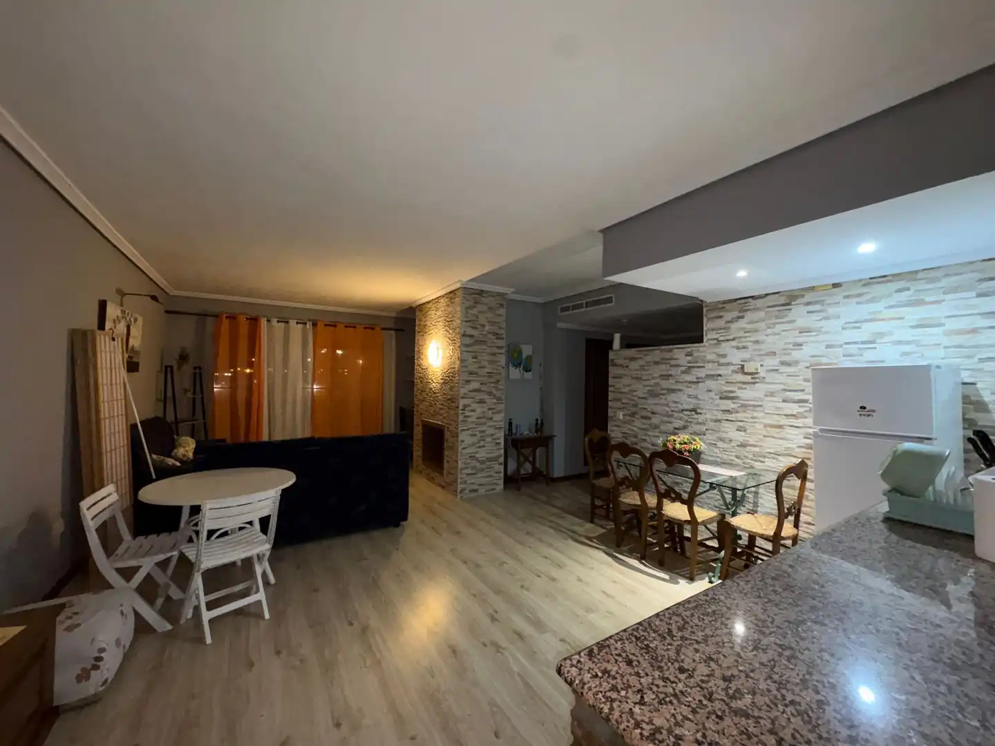 Comedor de Piso en venta en San Fernando con Aire acondicionado, Terraza y Amueblado