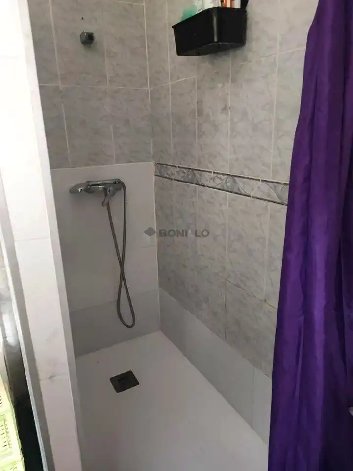 Bany de Apartament en venda en Teruel amb Calefacció i Moblat