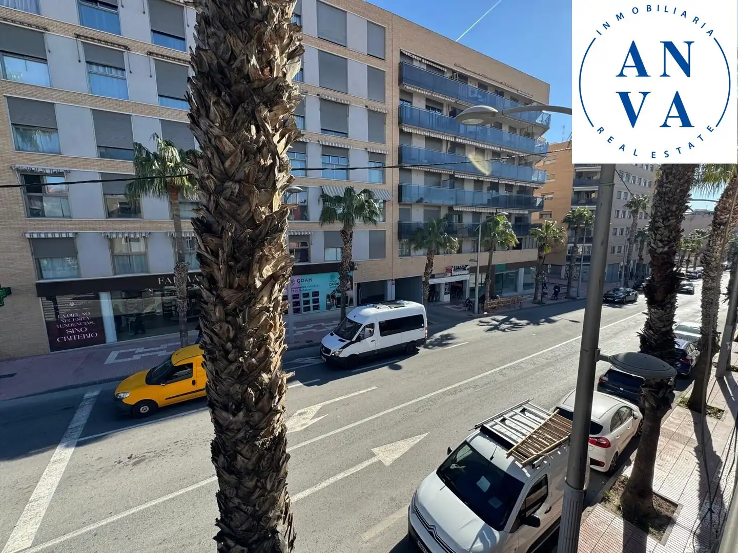 Vista exterior de Piso en venta en San Vicente del Raspeig / Sant Vicent del Raspeig con Balcón