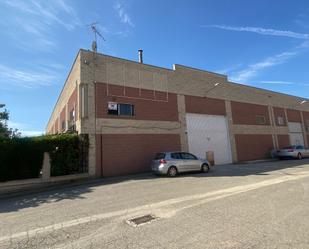 Vista exterior de Nau industrial de lloguer en Balaguer