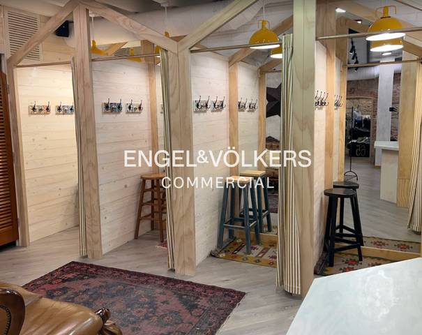 Local comercial en Alquiler en Dreta de l'Eixample