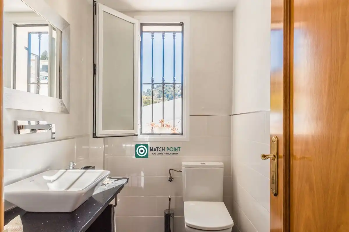 Detached homes for rent in Calle Rambla del Espinar, La Herradura centro
