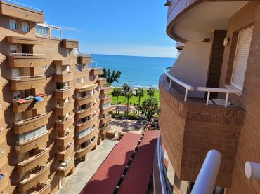 Apartament amb piscina en venda a Carrer les Roquetes 6