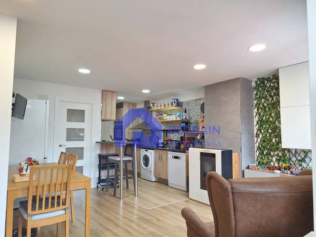 Piso en Venta en Oviedo - CALLE FUERTES ACEVEDO en Buenavista