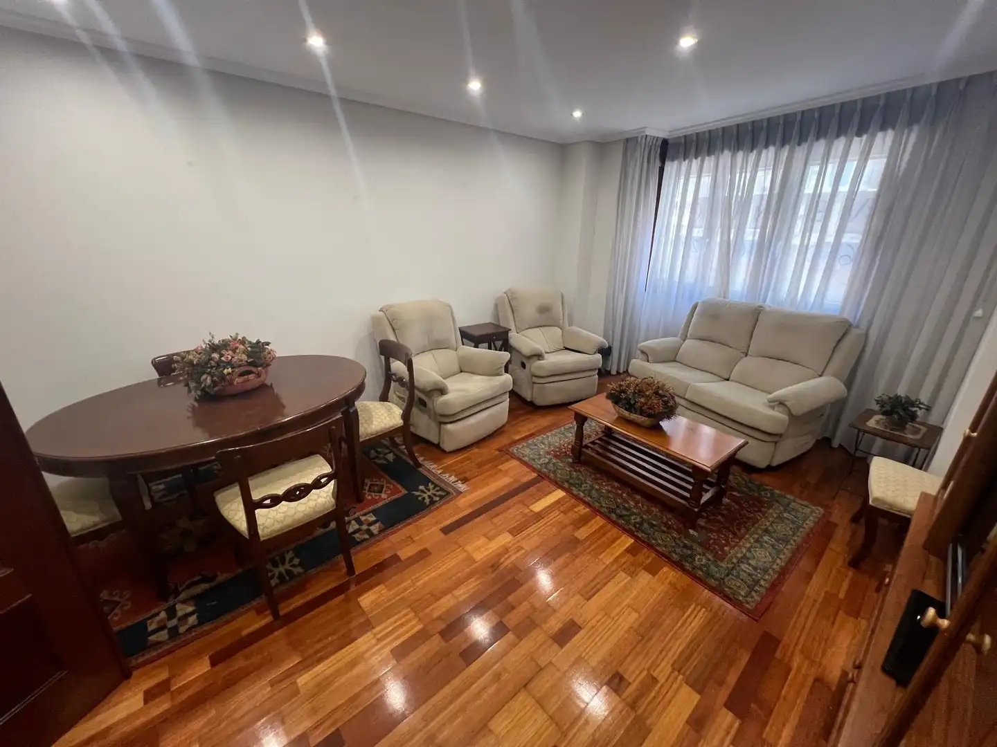 Sala de estar de Piso en venta en Gijón  con Calefacción, Parquet y Trastero