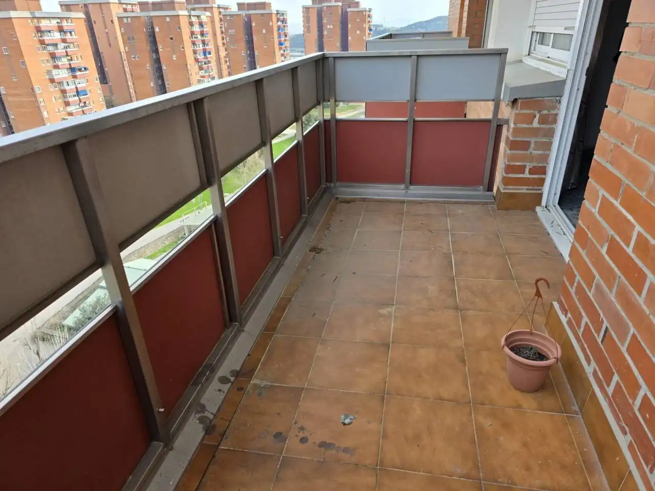 Terrasse von Wohnung zum Verkauf in Terrassa mit Möbliert, Balkon und Alarm
