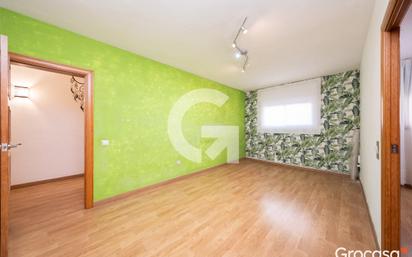 Bedroom of Flat for sale in Badalona  with Heating, Parquet flooring and Oven