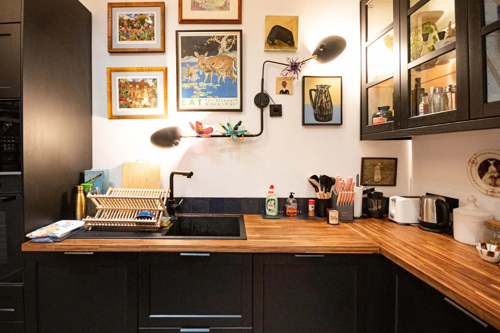 Kitchen of Flat for sale in Sitges  with Air Conditioner, Heating and Terrace