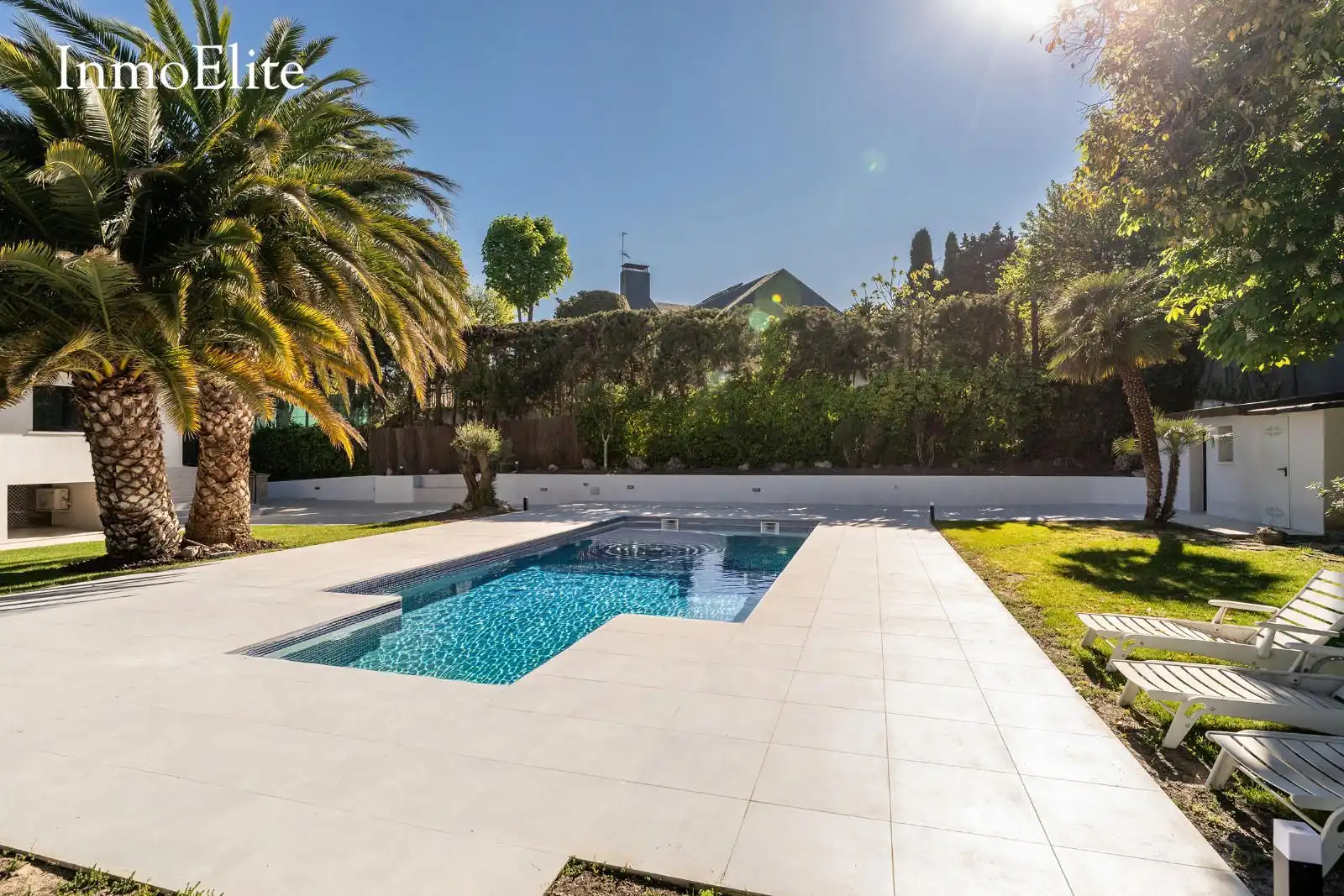 Piscina de Casa o xalet en venda en Pozuelo de Alarcón amb Aire condicionat, Calefacció i Jardí privat