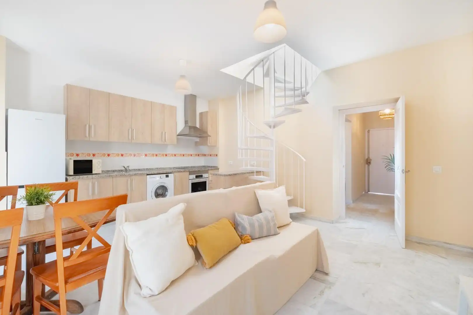 Sala de estar de Piso en venta en El Puerto de Santa María con Terraza