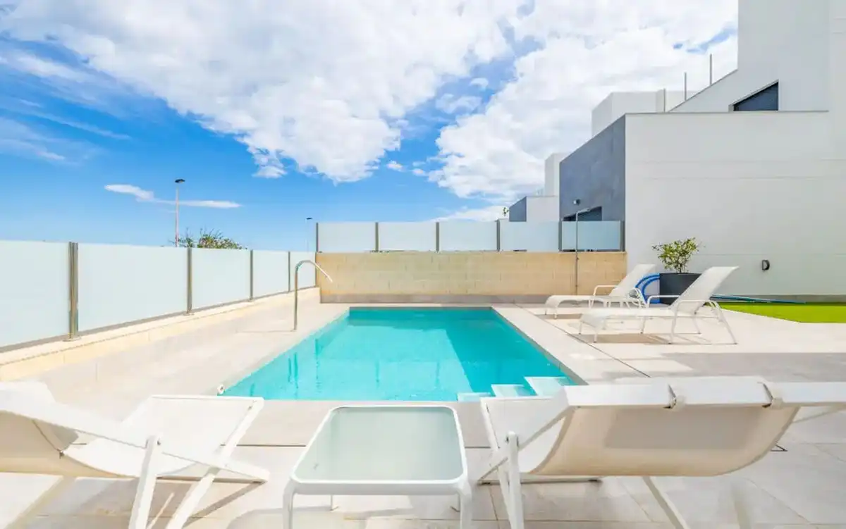 Casa amb jardí en venda a Los Balcones - Los Altos, imagen 3