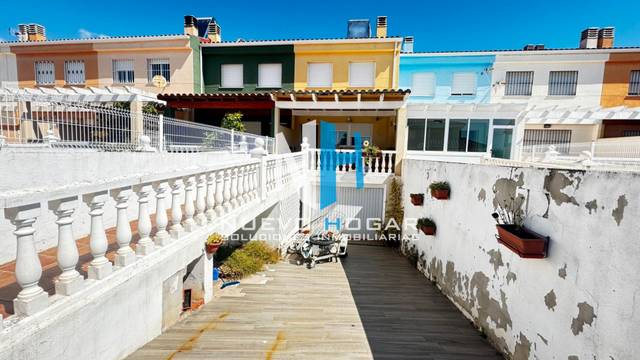 Casa adosada en Venta en Carrer de la Pedrissa en Costur