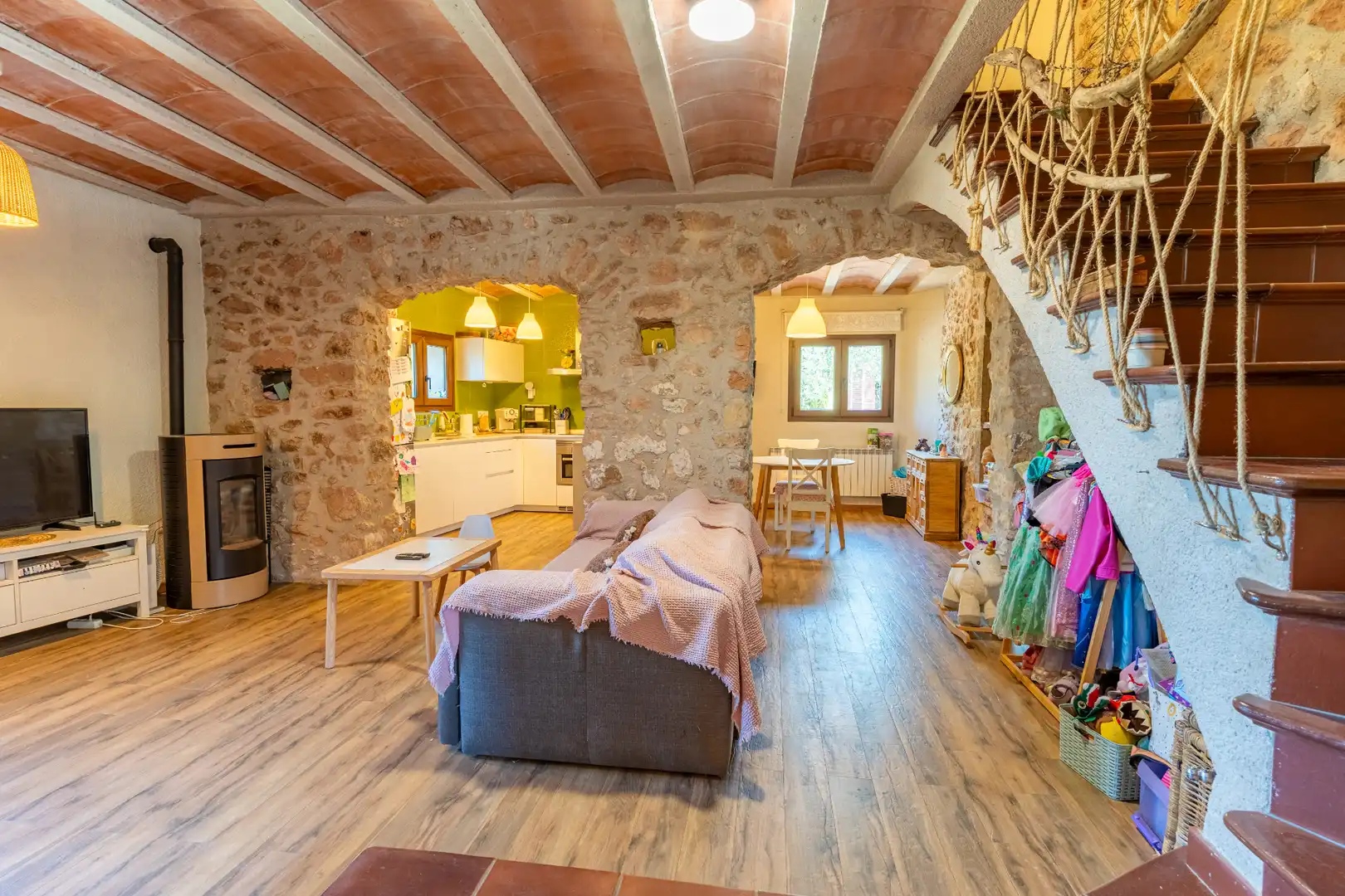 Houses for sale in Montblanc  with Air Conditioner, Heating and Private garden