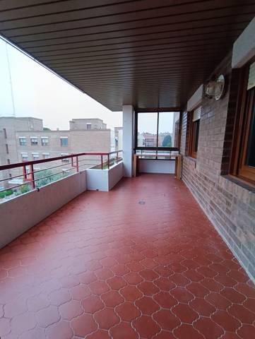 Piso en Venta en RUBEN DARIO, 9 en Valdefierro