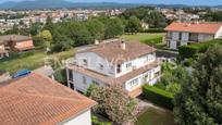 Einfamilien-Reihenhaus zum verkauf in Girona Capital mit Klimaanlage, Terrasse und Balkon