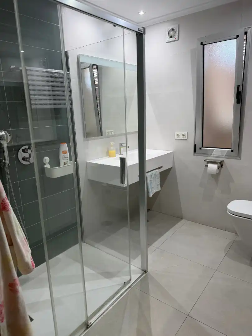 Piso con terraza en venta en Calle Mariano García Abril 4, imagen 18