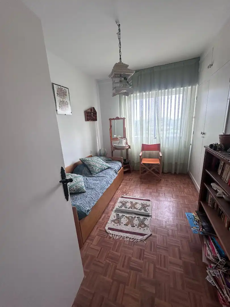 Dormitori de Pis en venda en Albelda de Iregua amb Calefacció, Terrassa i Piscina comunitària