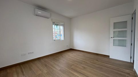 Foto 4 de Piso en venta en Avenida Avenida Medina Azahara, Ciudad Jardín - Zoco, Córdoba Capital