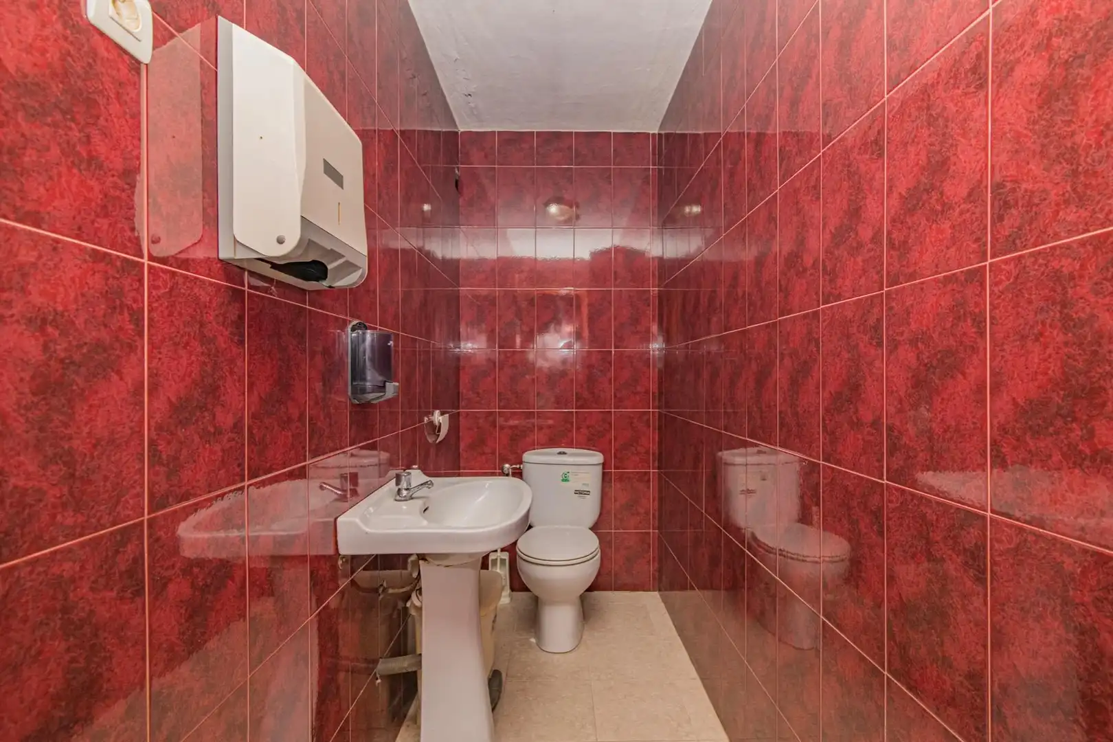 Edificio en venta en Carretera HUELMA, 66, Montejícar