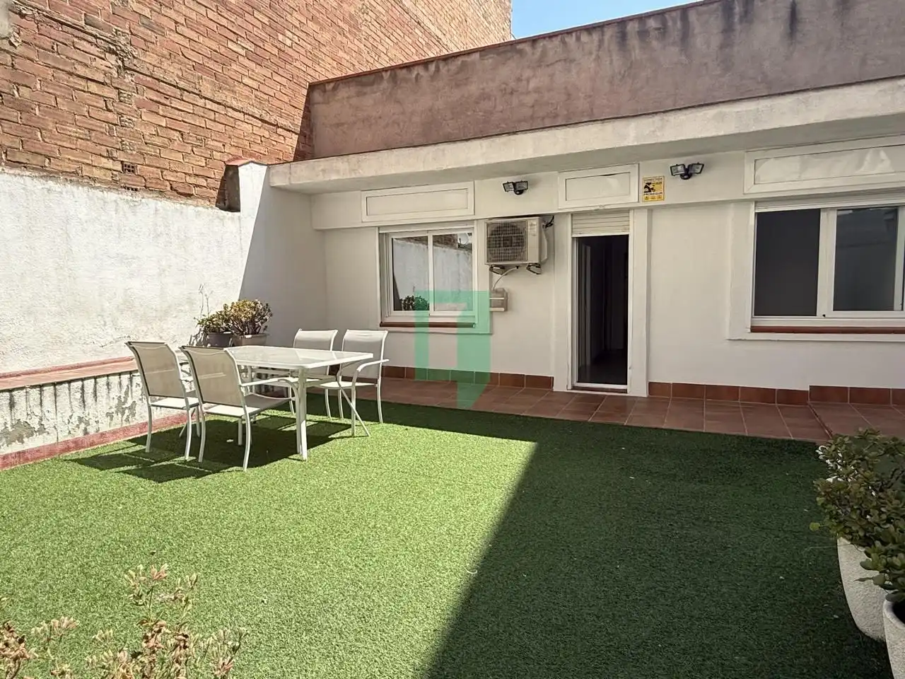 Terrasse von Wohnung zum Verkauf in Badalona mit Klimaanlage und Terrasse