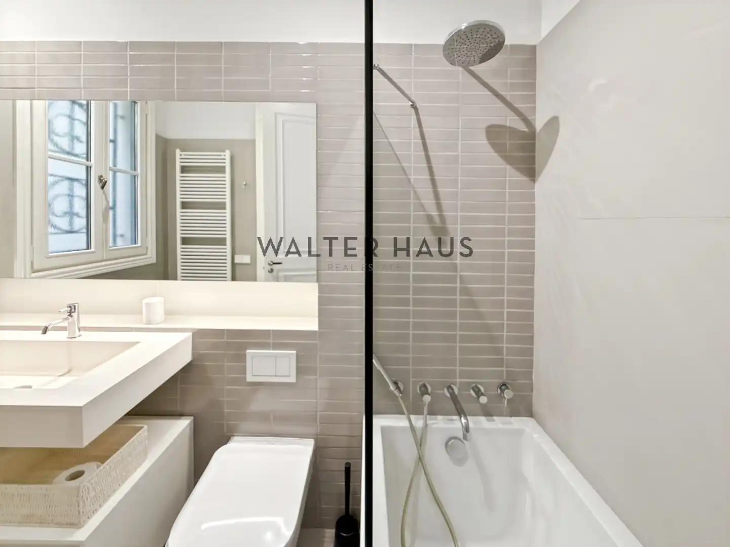 Wohnung zur Miete in Carrer de Girona, Dreta de l'Eixample