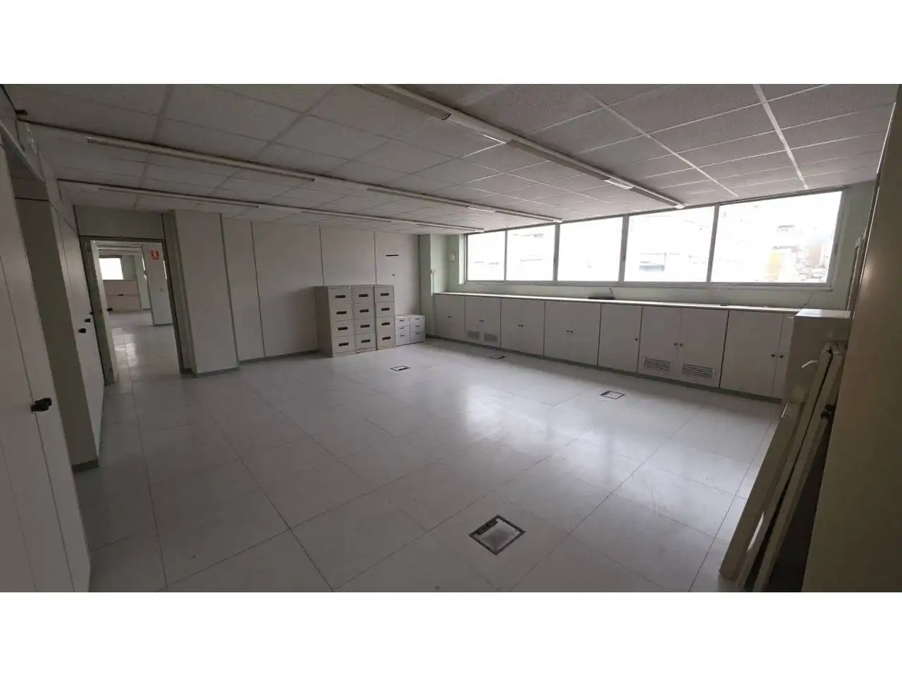 Oficina de alquiler en Terrassa con Aire acondicionado