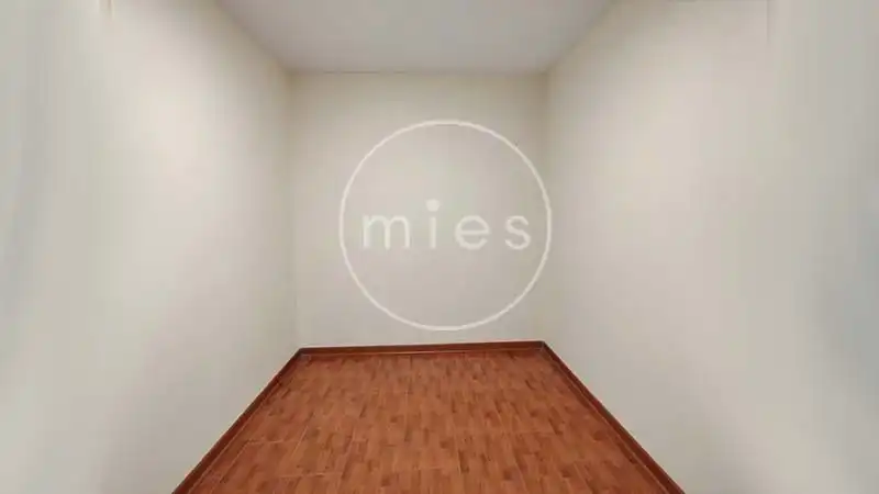 Piso en venta en Torrent con Aire acondicionado, Amueblado y Balcón