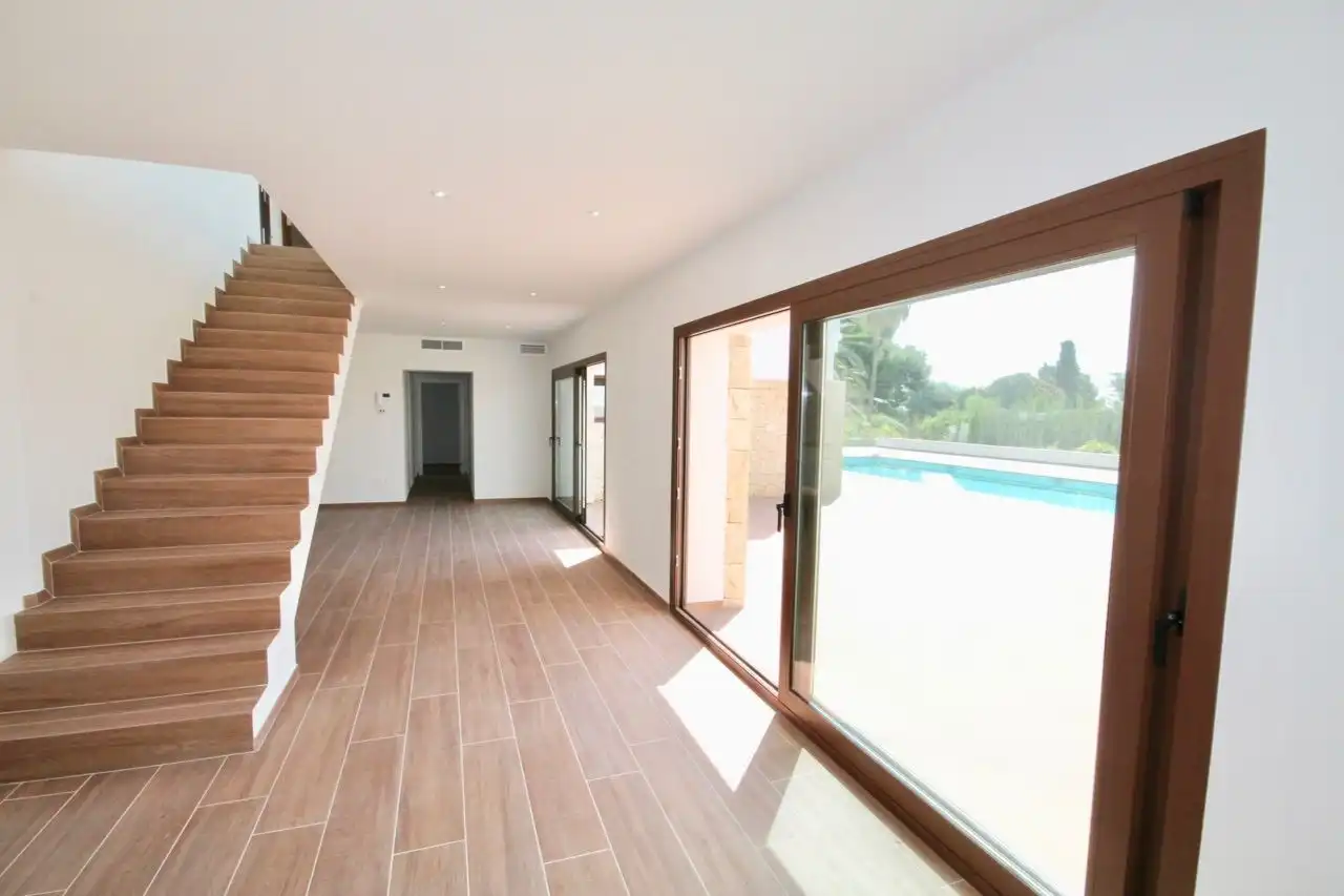 Casa o xalet en venda en L'Alfàs del Pi amb Aire condicionat, Calefacció i Jardí privat