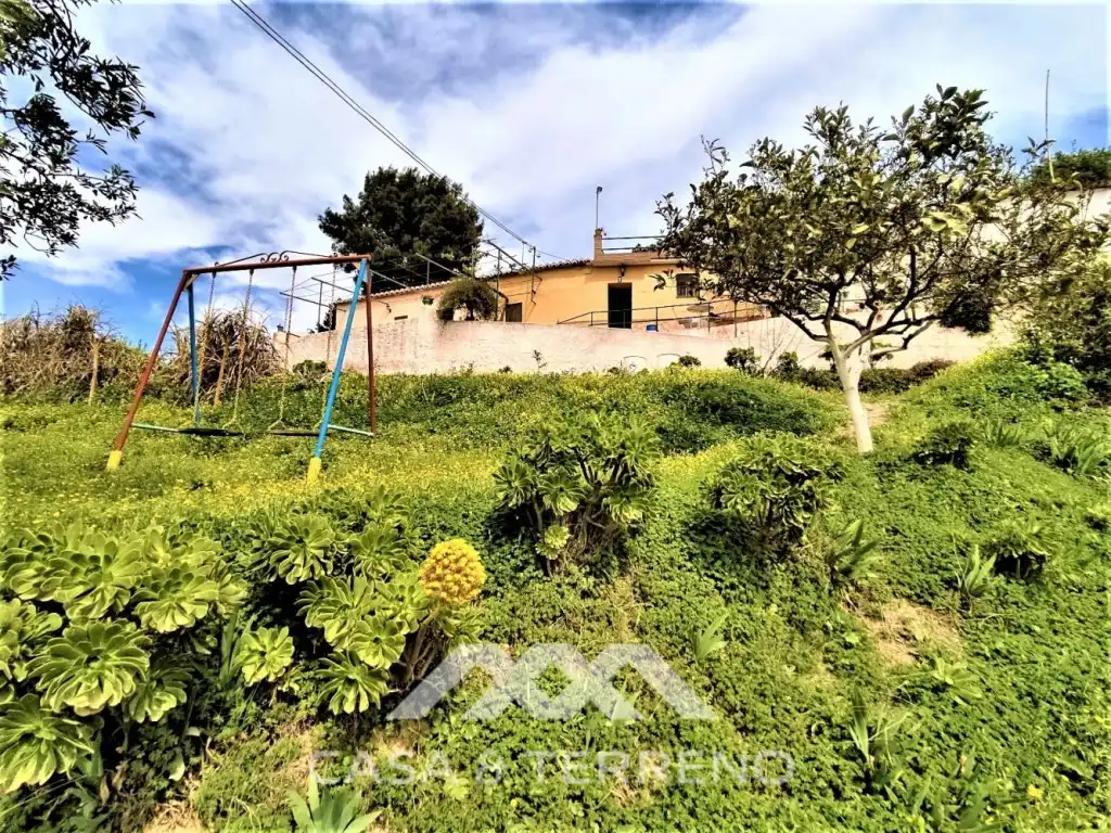 Casa o chalet en venta en Vélez-Málaga con Terraza, TV y Internet