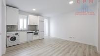 Bedroom of Flat to rent in  Madrid Capital  with Air Conditioner, Heating and Parquet flooring
