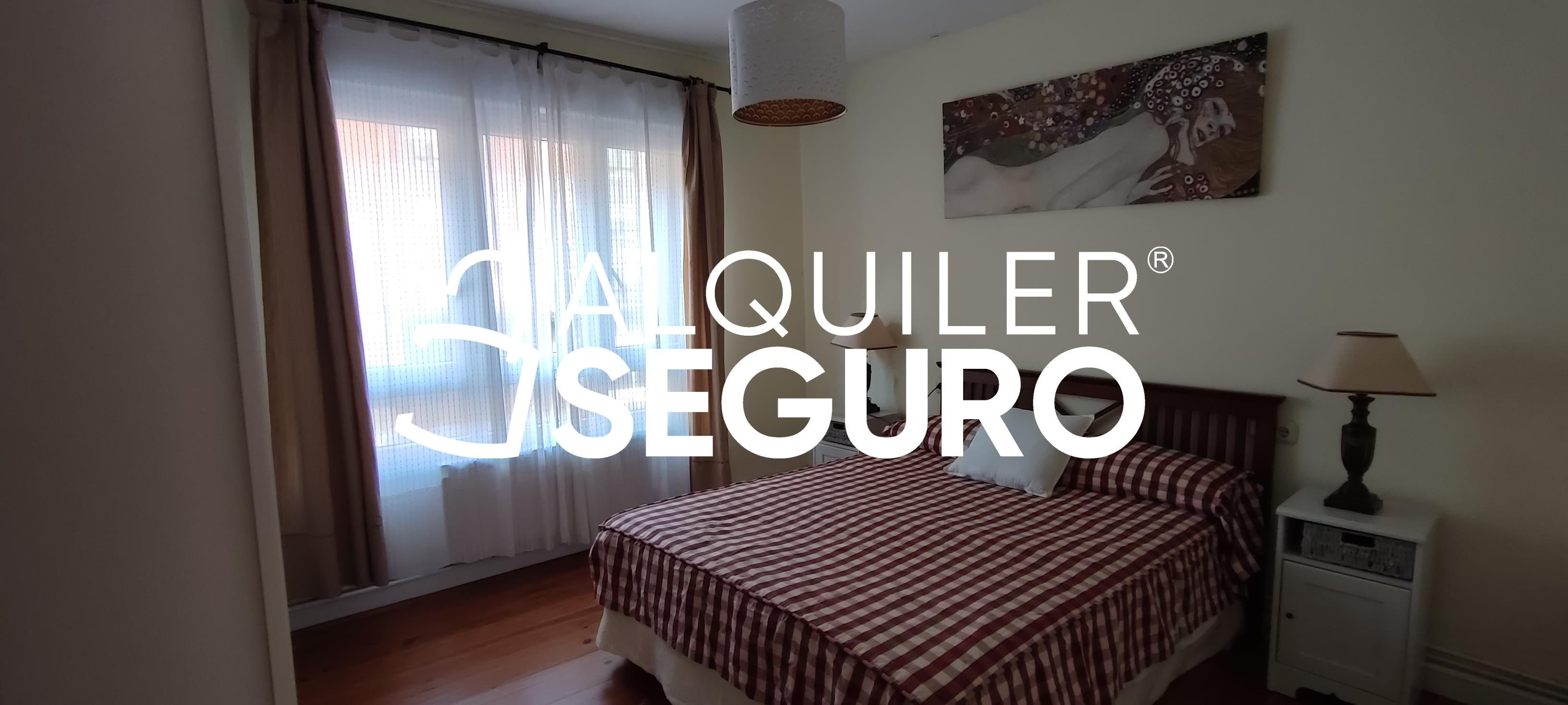 Dormitori de Pis de lloguer en Mungia amb Calefacció, Terrassa i Moblat