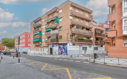 Exterior view of Flat for sale in  Madrid Capital  with Heating