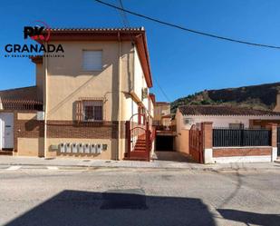 Exterior view of Single-family semi-detached for sale in  Granada Capital  with Air Conditioner and Terrace