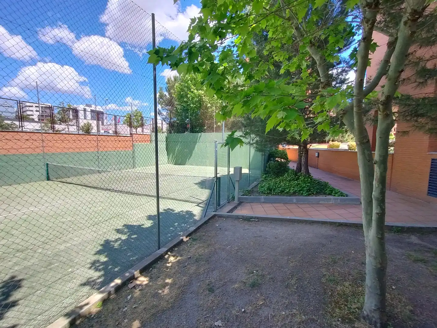 Parkplatz von Dachboden zum Verkauf in Madrid mit Terrasse, Abstellraum und Gemeinschaftspool