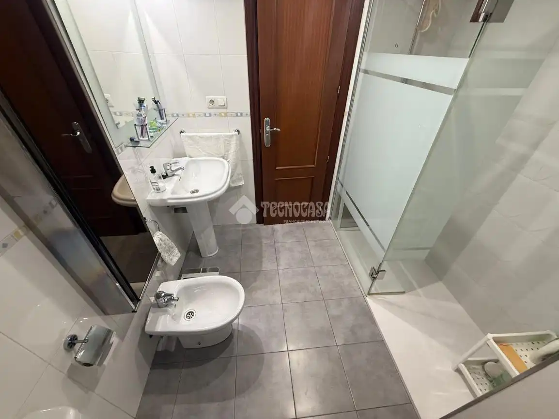 Baño de Piso en venta en Estepona con Balcón