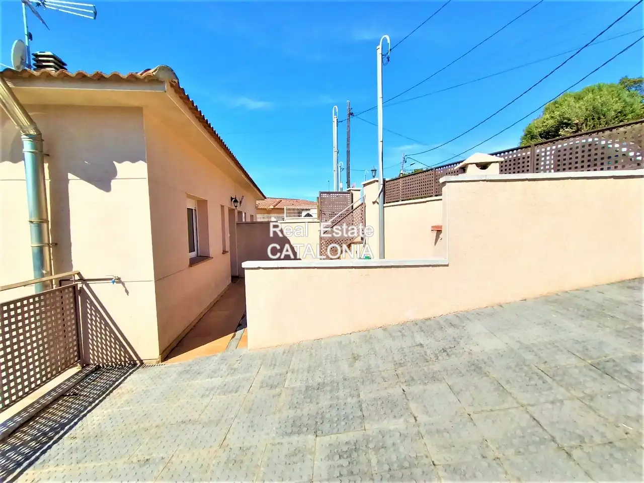 Vista exterior de Casa adosada en venta en Lloret de Mar con Calefacción, Jardín privado y Terraza