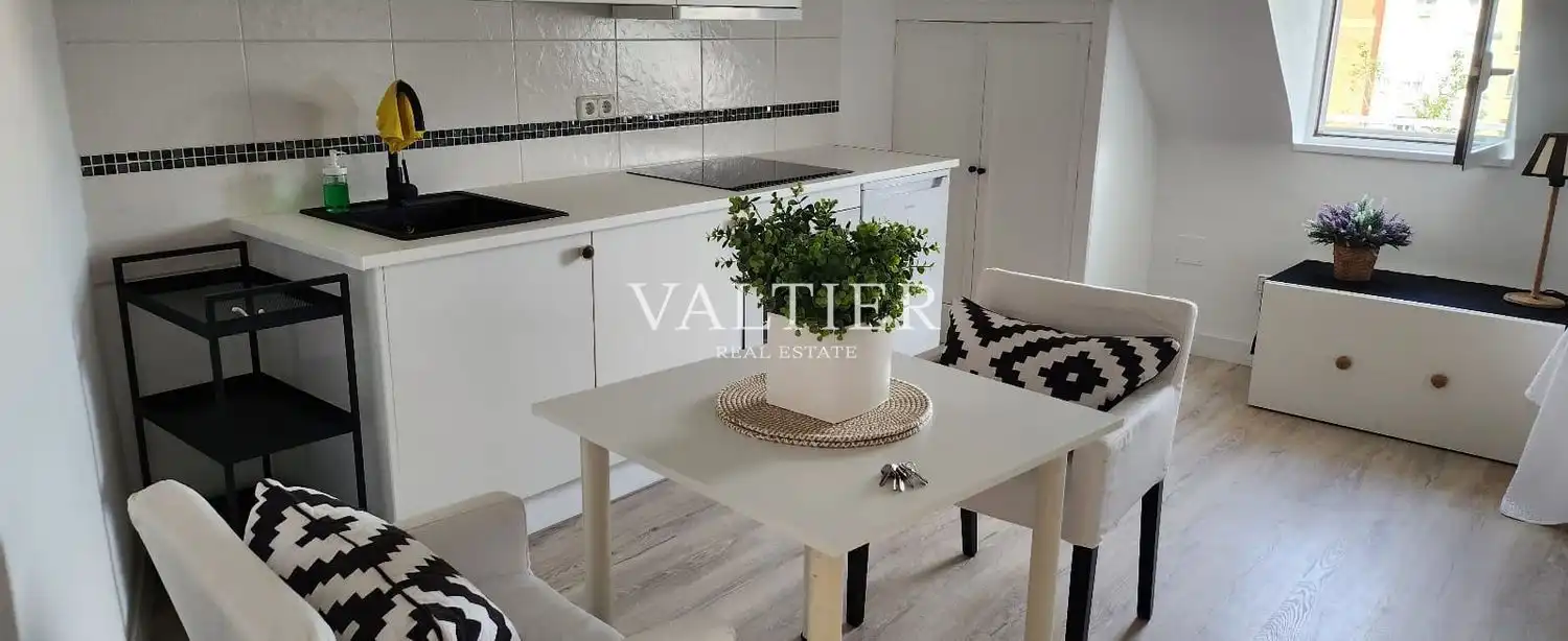 Kitchen of Flat for rent in  Madrid Capital  with Furnished
