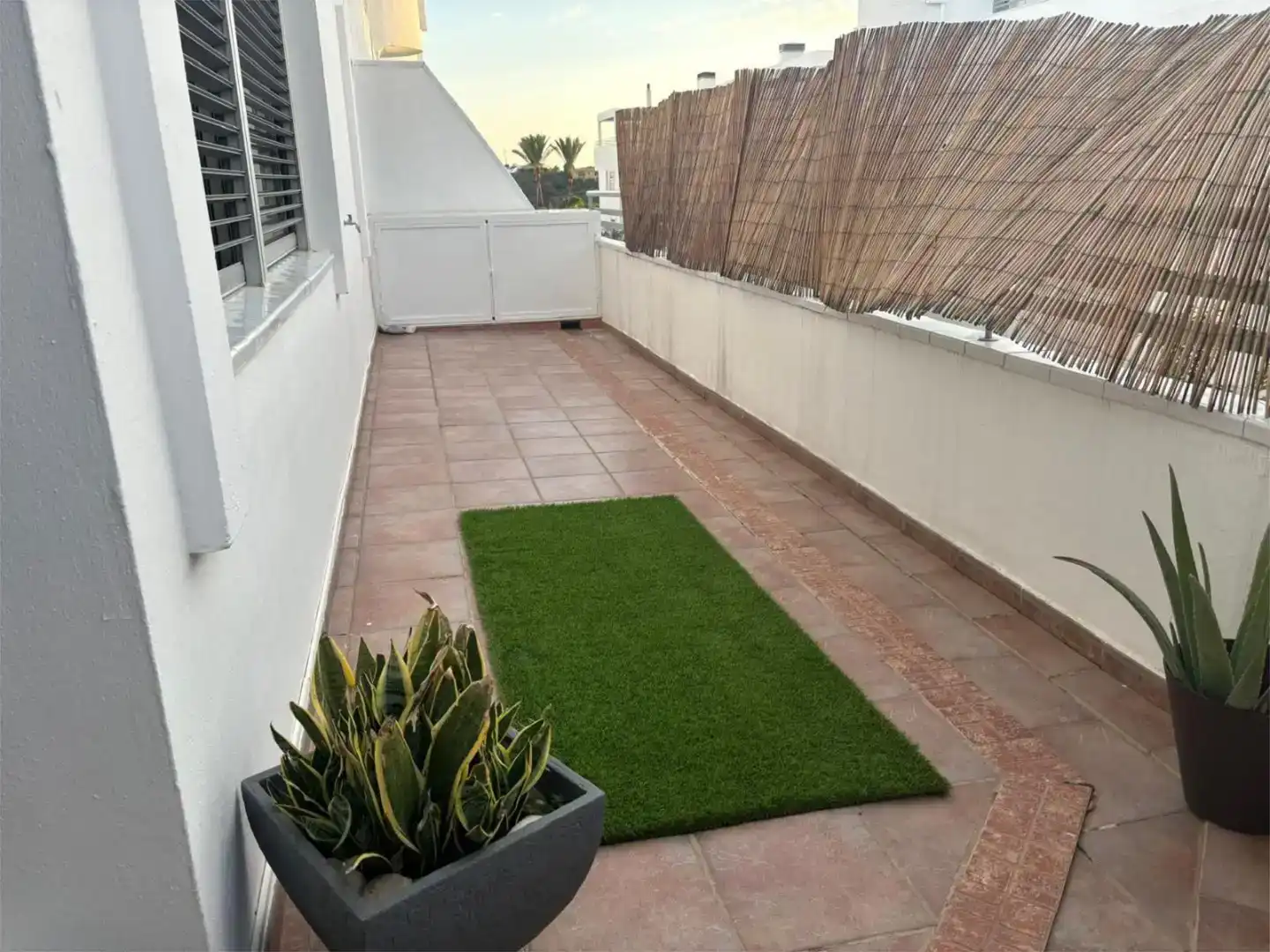 Terrasse von Wohnung zur Miete in La Cala Golf - Lagar Martell