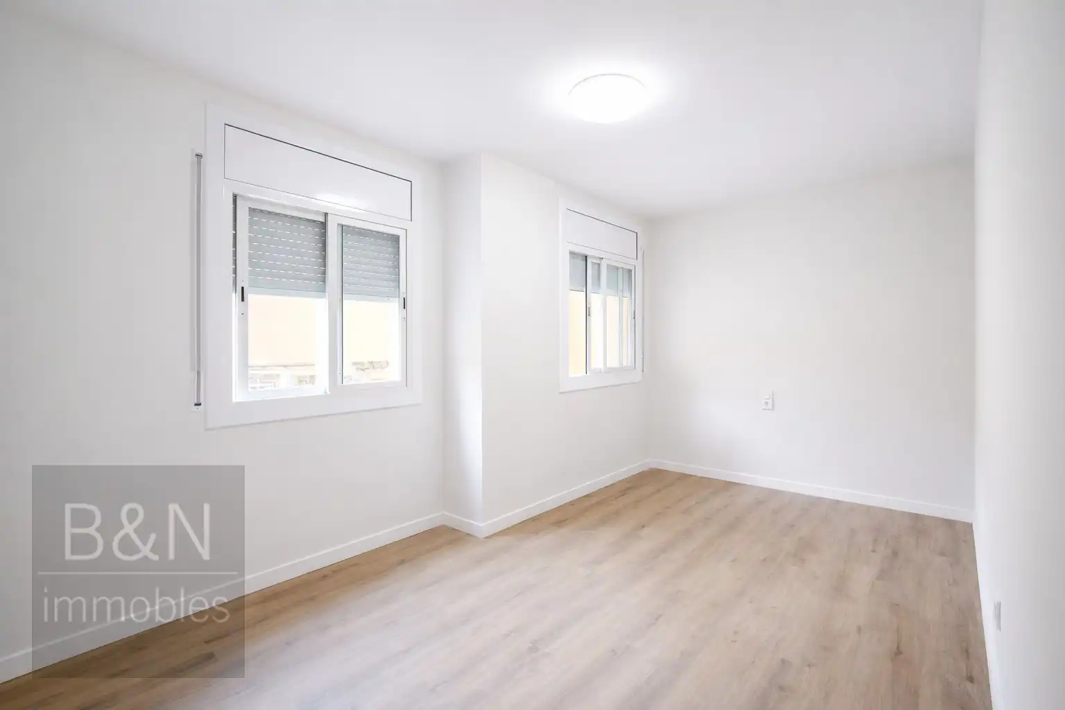 Habitación de Piso en venta en Terrassa con Aire acondicionado, Calefacción y Terraza