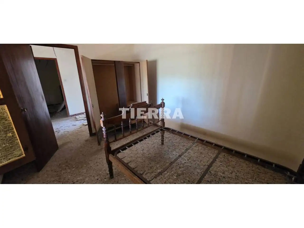 Habitación de Casa adosada en venta en Murcia