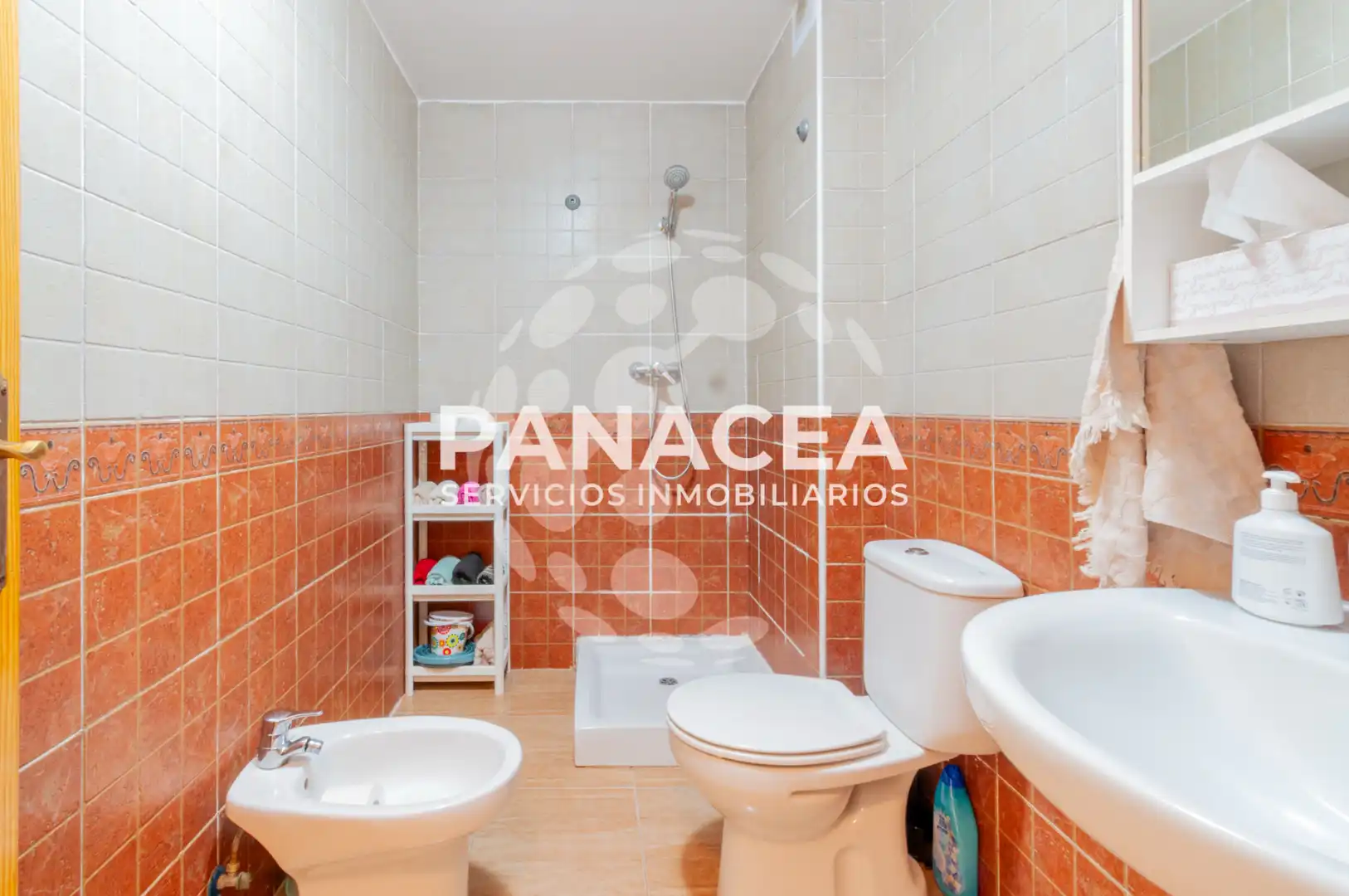 Piso en venta en Vícar con Amueblado, Microondas y TV