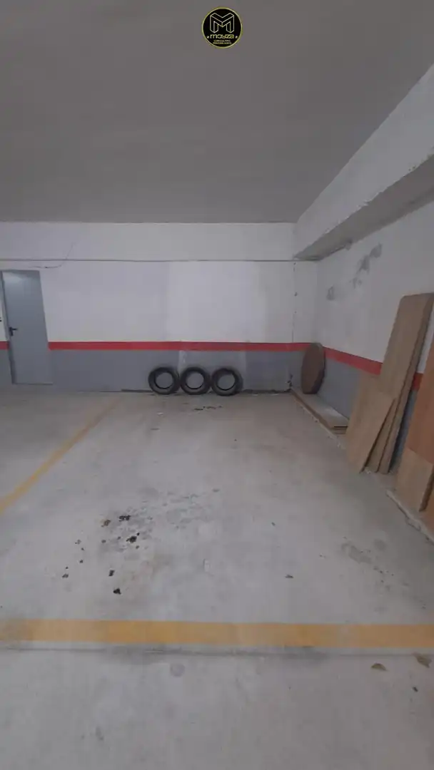 Parkplatz von Erdgeschoss zum Verkauf in La Guardia de Jaén mit Terrasse