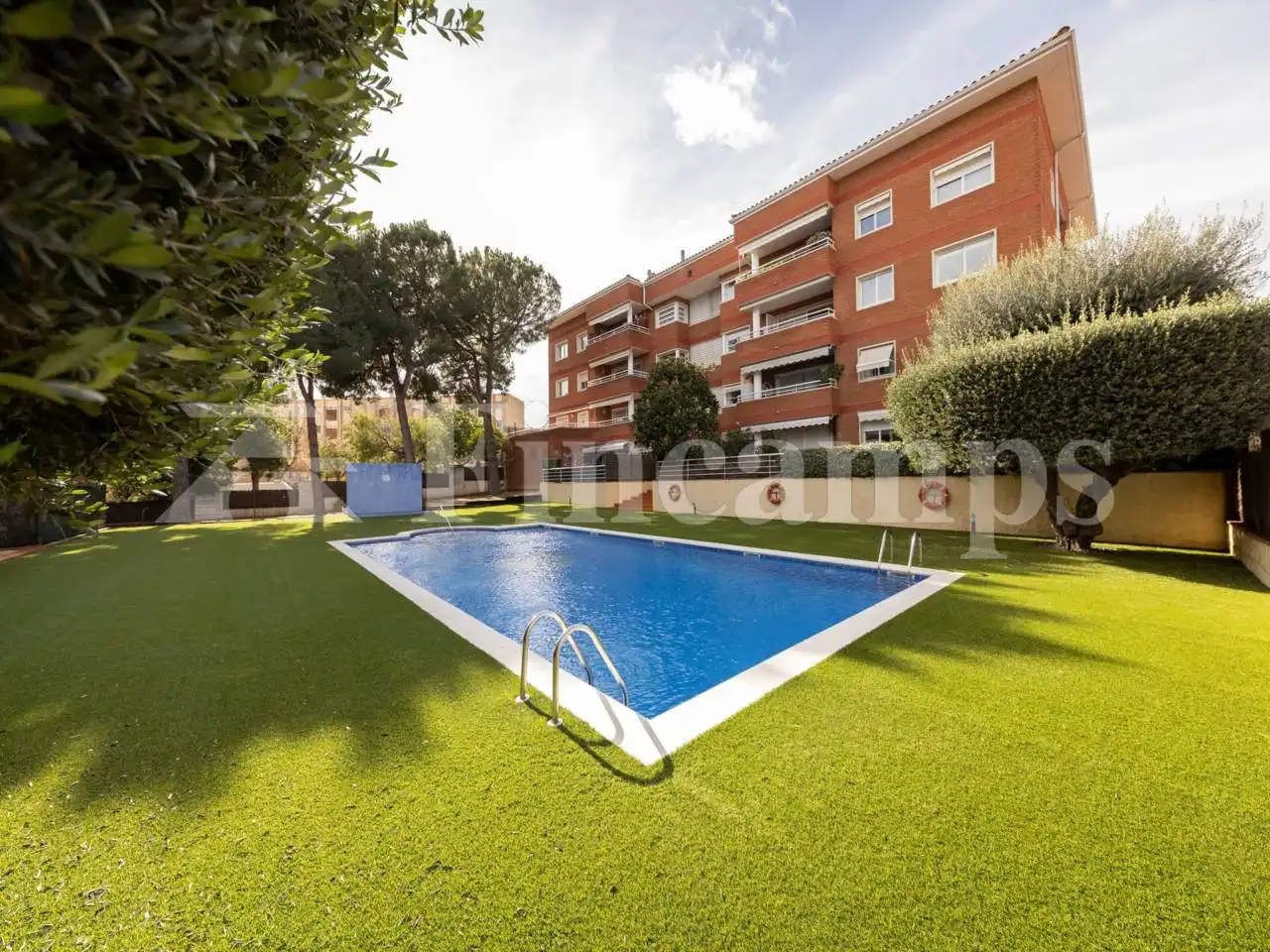 Piscina de Piso en venta en Sant Quirze del Vallès con Aire acondicionado, Calefacción y Parquet