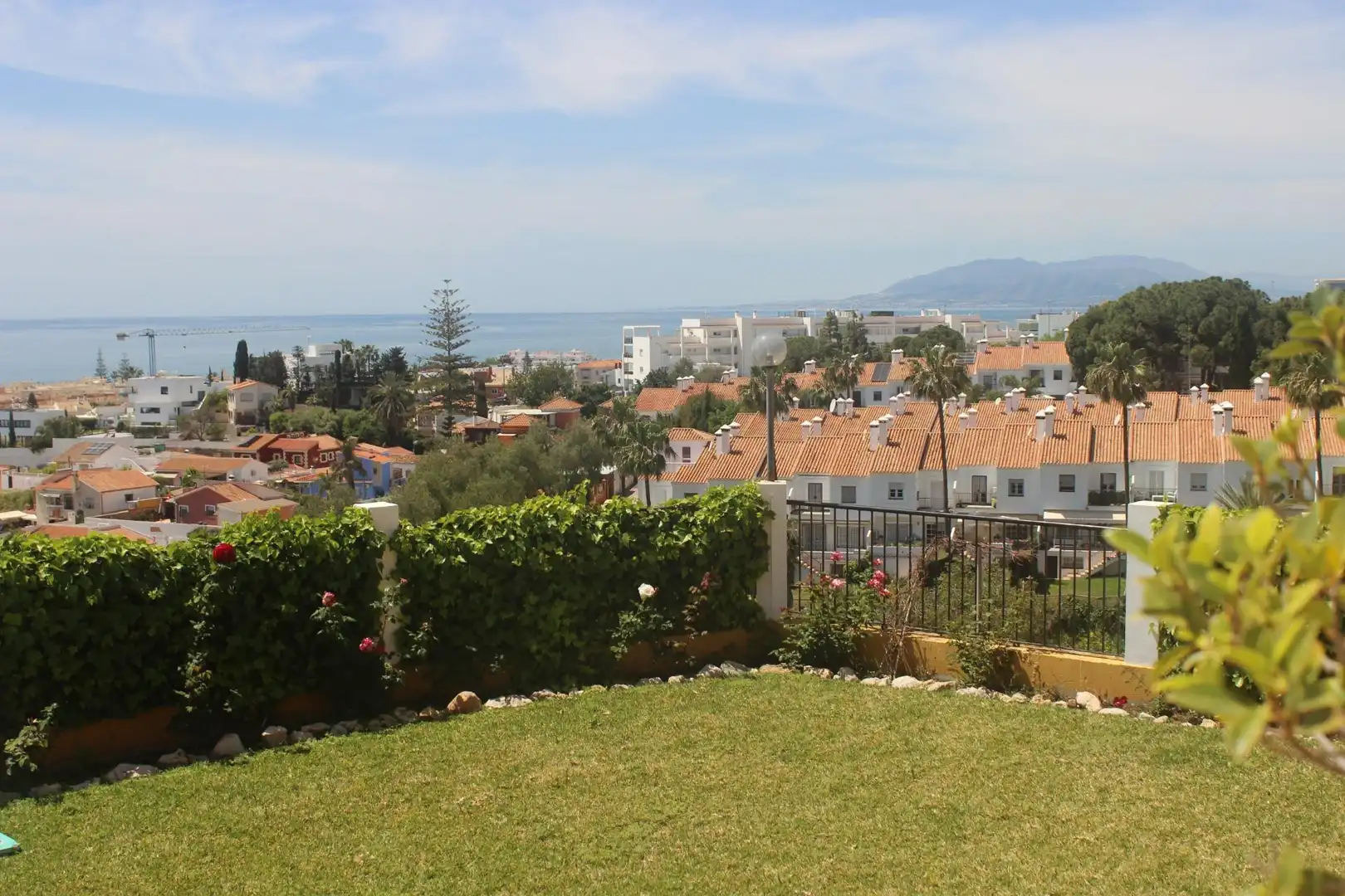 Jardín de Casa adosada en venta en Rincón de la Victoria con Aire acondicionado, Calefacción y Jardín privado